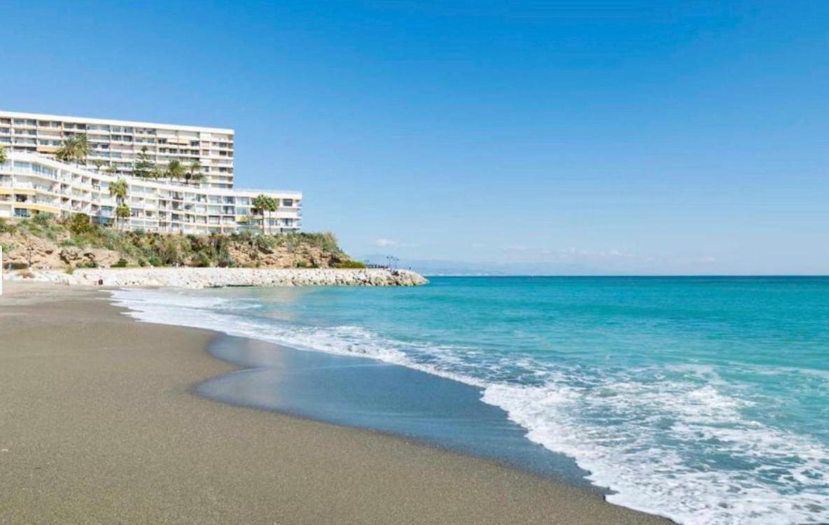 Malibu Beach Торремолинос Экстерьер фото